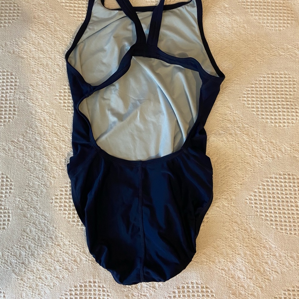 Bathing suit - Picture 5 of 9